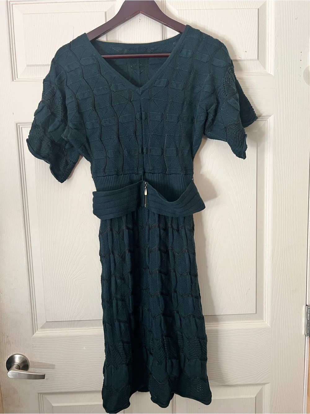 V-Neck Teal Knit Midi Dress with Waist Zip Detail SIZE SMALL